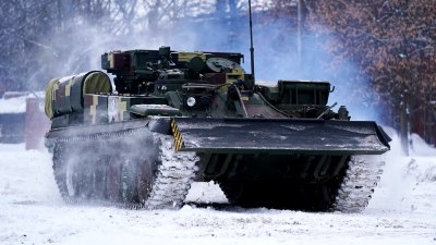 Καταιγιστικές εξελίξεις: Ο Ουκρανός αρχιστράτηγος Syrsky στέλνει εσπευσμένα εκατοντάδες τεθωρακισμένα στο Sumy