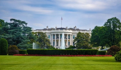 Βόμβα McGovern (πρώην CIA): Θερμοκέφαλοι στις ΗΠΑ βλέπουν τα πυρηνικά ως λύση για Ουκρανία για να αποφύγει ο Biden την ταπείνωση