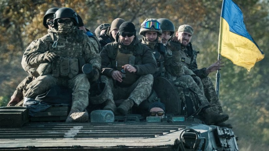 Η Ουκρανία ενισχύει τα στρατεύματά της σε Krasny Liman και Svatovo