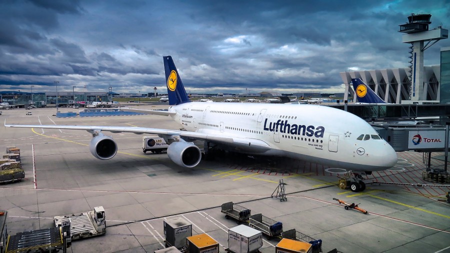 Γερμανία: H Lufthansa βάζει «λουκέτο» στη σχολή πιλότων, λόγω κορωνοϊού