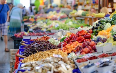 «Άλμα» 24,1% στις τιμές των τροφίμων τον Φεβρουάριο – Κίνδυνος κοινωνικών αναταραχών λόγω ακρίβειας και ελλείψεων