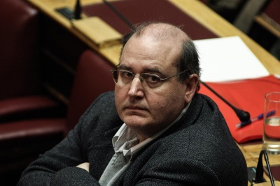 Φίλης: Δεν υπάρχει θέμα αμφισβήτησης της δεδηλωμένης της κυβέρνησης