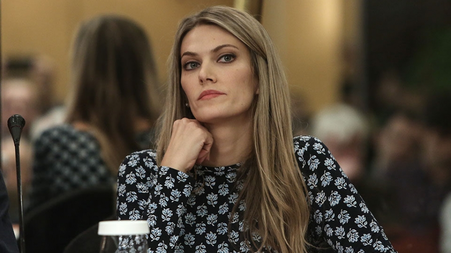 Politico: Η άνοδος και η πτώση της Εύας Καϊλή - Οι σχέσεις με ΝΔ, το tweet Δημητριάδη και οι έπαινοι στο Κατάρ