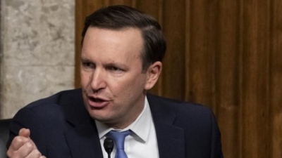 Murphy (Γερουσιαστής): Ο Trump εξευτέλισε τις ΗΠΑ με τον πόλεμο κατά του Ιράν – Πρωτοφανής εθνική ταπείνωση