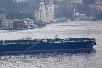 Ο Βόσπορος έκλεισε λόγω τουρκικού πλοίου που κατευθυνόταν προς τη Ρωσία
