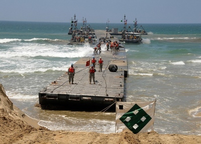 Λωρίδα της Γάζας: Επαναλειτουργεί η αμερικανική προβλήτα για να μεταφερθεί η ανθρωπιστική βοήθεια