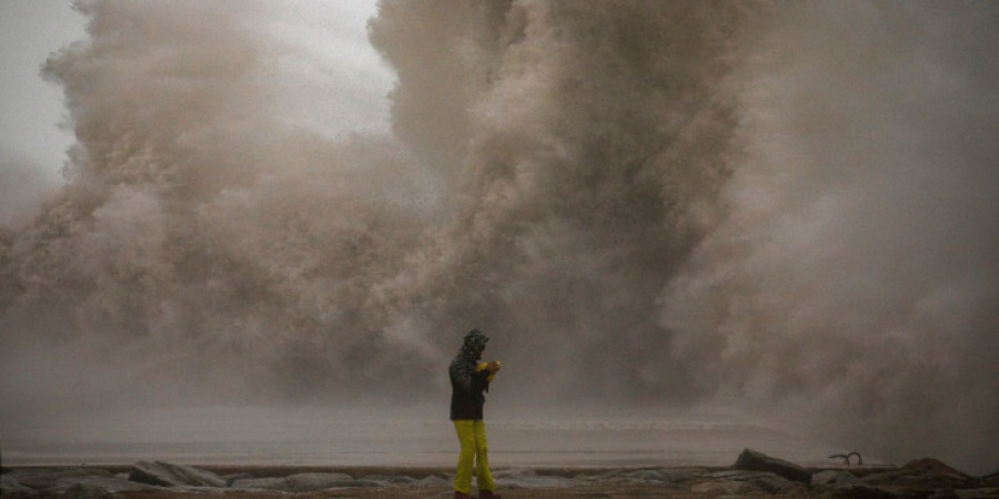 Σαρώνει η καταιγίδα Gloria - 8 νεκροί στην Ισπανία, 1.500 εκτοπισμένοι στη Γαλλία