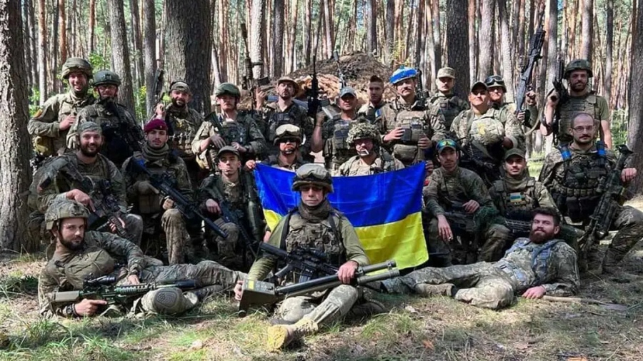 Οι γενναίοι άνδρες του Zelensky: Ευρωπαίοι και Αφρικανοί μισθοφόροι στον ουκρανικό στρατό - Χρησιμοποιούν αμάχους ως ασπίδες