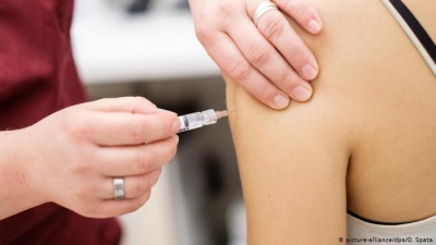 Σκάνδαλο «μαϊμού» εμβολιασμών στην Καρδίτσα: Υπάλληλος χορήγησε δεκάδες ψεύτικες βεβαιώσεις στο κέντρο υγείας