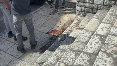 Εικόνες far west στην Κέρκυρα: Μαθητής σε κατάσταση αμόκ μαχαίρωσε τρία άτομα