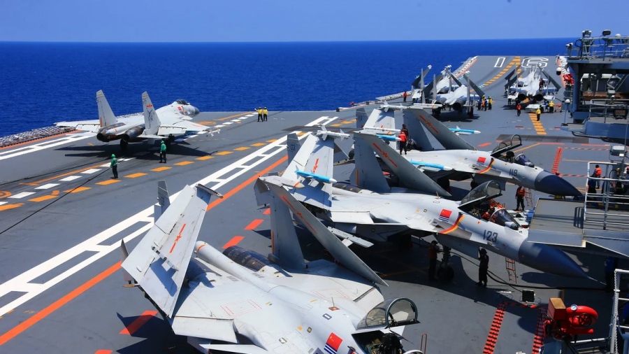 Επίδειξη ισχύος κάτω από τη μύτη των ΗΠΑ - Η Κίνα τράνταξε τον Ειρηνικό με 2 αεροπλανοφόρα και 1.000 πτήσεις μαχητικών