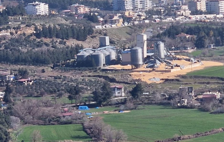 Σεισμός στην Τουρκία: Η ελληνική αποστολή εντόπισε επιφανειακή διάρρηξη του ρήγματος