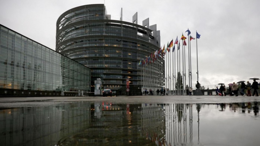 Εμπορικό deal EE – HΠΑ τέλος, το Ευρωπαϊκό Κοινοβούλιο αναστέλλει την κύρωση της συμφωνίας