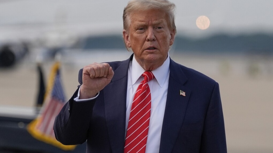 «Είναι 100% κομμουνιστής τρελός που πάει για δήμαρχος Νέας Υόρκης» - Η επίθεση Trump στον Mamdani