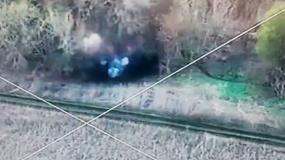 Ασύλληπτα πλάνα στο Kharkiv - Η στιγμή που η 71η Μεραρχία των Ρώσων ανατινάζει ουκρανικά οχήματα (vid)