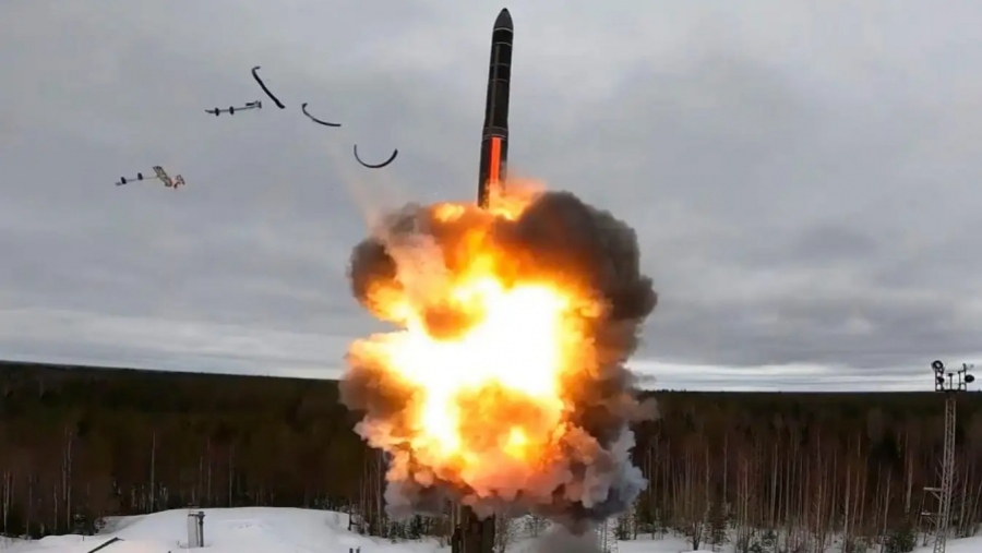 Υστερική αντίδραση Zelensky για τους Oreshnik - Ζητάει από τη Δύση να επιβάλλει κυρώσεις σε όσους εμπλέκονται στην κατασκευή του