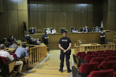 Δίκη Χρυσής Αυγής: Οργή των δικηγόρων πολιτικής αγωγής για την εισαγγελική πρόταση επί των αναστολών