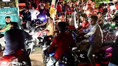 Έκρυθμη η κατάσταση στο Μπαγκλαντές λόγω της δραματικής αύξησης στις τιμές των καυσίμων