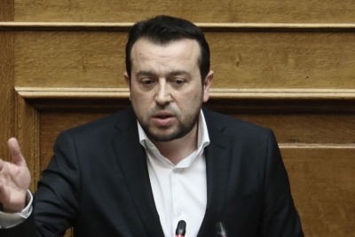 Παππάς: Πρώτο Θέμα και Μητσοτάκης έχουν κοινό χρηματοδότη, να τον αποκαλύψουν – Τι απαντά η εφημερίδα