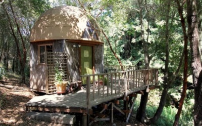 Airbnb: Ποιες τάσεις θα επικρατήσουν στα ταξίδια το 2020