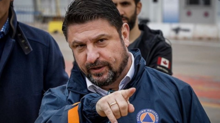 Σάλος για τα περί εισόδου ασθενών της Φενέρ στη χώρα - Με μηνύσεις απαντά ο Χαρδαλιάς - Παρέμβαση εισαγγελέα