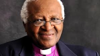 Νότια Αφρική: Πέθανε o ήρωας του αγώνα κατά του απαρτχάιντ, αρχιεπίσκοπος Desmond Tutu