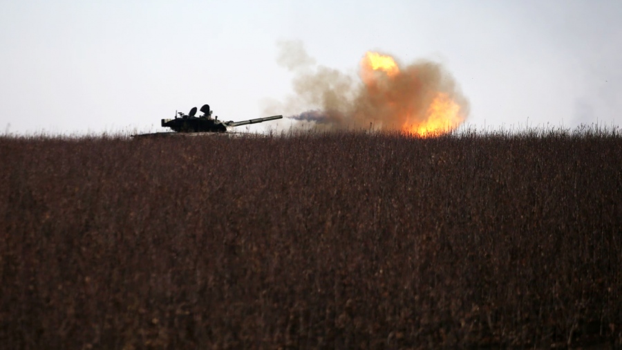 Ουκρανή βουλευτής εκπέμπει SOS: Οι Ρώσοι μπήκαν στη Hulyaipole, σφυροκοπούν την πόλη από τη Rivnepolye