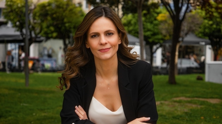 Αχτσιόγλου: Επείγουσα η συσπείρωση για να σταματήσει ο θεσμικός εκφυλισμός από τη ΝΔ