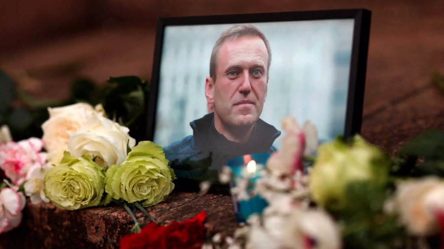 «Πέθανε από φυσικά αίτια» αναφέρει το πιστοποιητικό θανάτου του Navalny