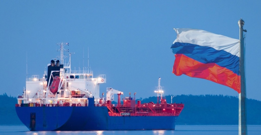 Τρέλα οι αμερικανικές κυρώσεις στη Ρωσία - «Εγκλωβισμένη» στα δεξαμενόπλοια τεράστια ποσότητα πετρελαίου