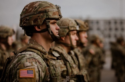 Βόμβα WaPo: Πλήρης ρήξη –  Φεύγουν 20.000 στρατιώτες των ΗΠΑ από Ευρώπη – Εφιάλτης για ΕΕ, υστερία για deal Trump - Putin