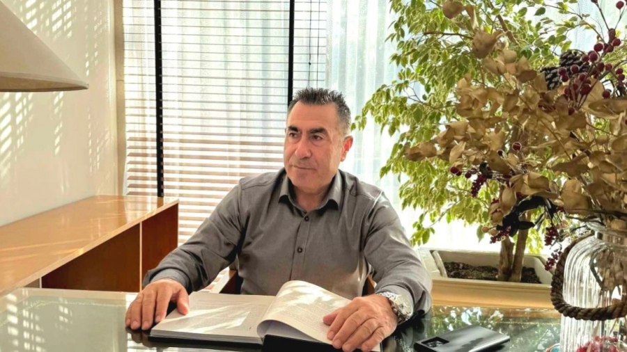 Σε αργία ενός μήνα ο δήμαρχος Πάργας, Νίκος Ζαχαριάς για υπόθεση αναθέσεων