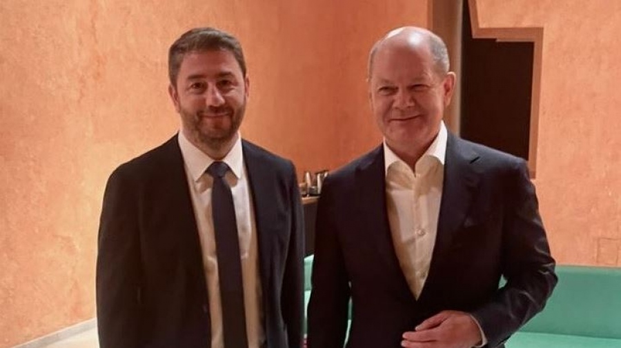 Συνάντηση Ανδρουλάκη με Scholz στη Μάλαγα:  Είχαμε μια γόνιμη συζήτηση