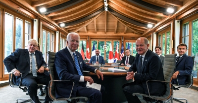 Κατώτεροι των περιστάσεων οι ηγέτες του G7 - Χλεύασαν τον Putin για φωτογραφία του... 2009 - Ο διάλογος