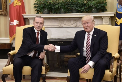 Κρίσιμη συνάντηση Trump - Erdogan στο Λευκό Οίκο, στο ναδίρ οι σχέσεις ΗΠΑ - Τουρκίας – Στο επίκεντρο η τουρκική εισβολή στη Συρία και οι ρωσικοί S - 400