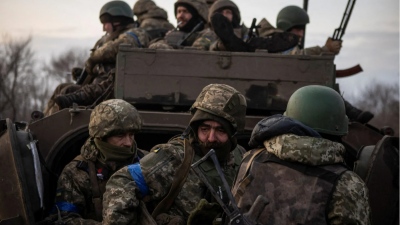 Αμόκ στην Poltava - Η αστυνομία πρέπει να επιστρατεύσει 3.000 άντρες για να τους στείλει στο μέτωπο