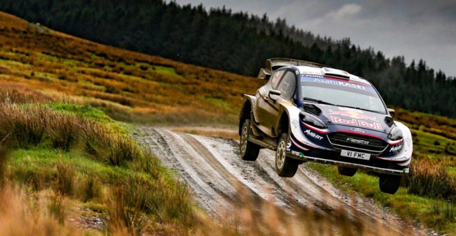 Ράλι Βρετανίας: O Ogier ανακατεύει την τράπουλα
