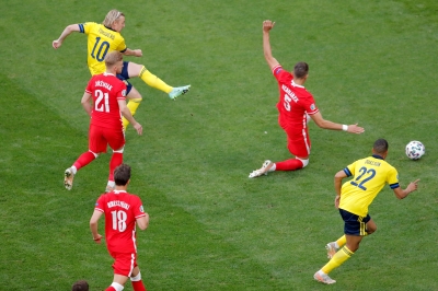 Σουηδία – Πολωνία 1-0: Μόλις στο 2' άνοιξε το σκορ ο Φόρσμπεργκ! (video)