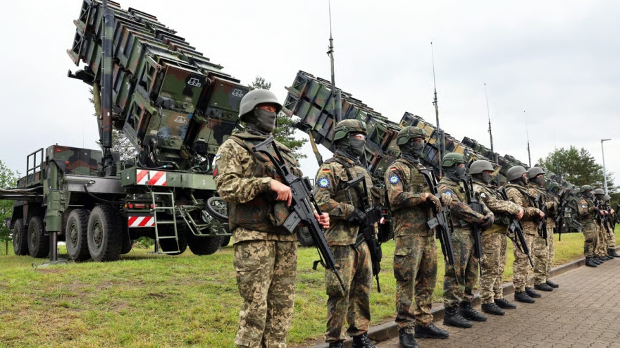 Σεισμός στην ΕΕ - Η Κίνα τορπιλίζει τη στρατιωτικοποίηση της Γερμανίας και όλης της Ευρώπης
