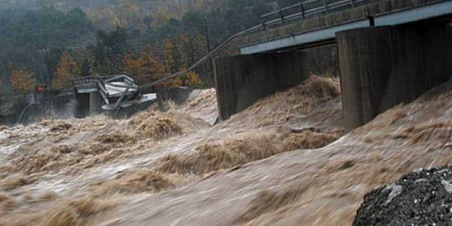 Πλημμύρες και ζημιές στο οδικό δίκτυο στην Ήπειρο από την έντονη κακοκαιρία