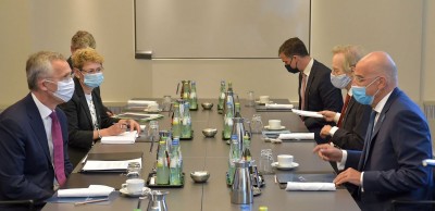 Δένδιας προς Stoltenberg: Δεν μπορεί το ΝΑΤΟ να ανέχεται συμπεριφορές που παραβιάζουν τις αρχές της Συμμαχίας