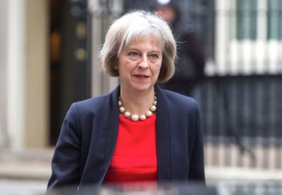 Βρετανία: Η May δεσμεύεται να προστατέψει την Ευρώπη από τις απειλές που εγείρει η Ρωσία