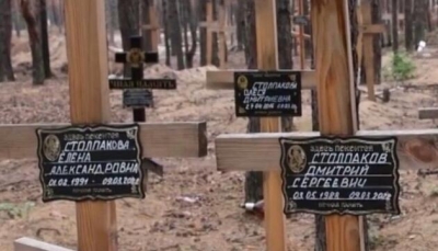 Ομαδικοί τάφοι: Ανεξάρτητοι αναλυτές καταρρίπτουν τους ουκρανικούς ισχυρισμούς για ρωσικά εγκλήματα πολέμου