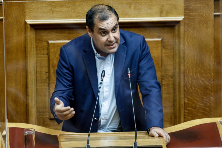 Κατσαφάδος και όχι ο Μηταράκης για το υπουργείο Ναυτιλίας…