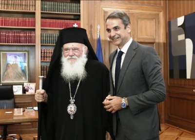 Τηλεφωνική επικοινωνία Μητσοτάκη - Ιερώνυμου για τον κορωνοϊό