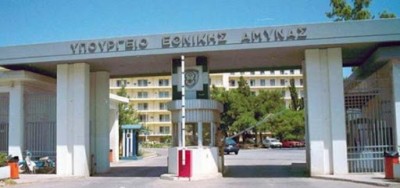 ΥΕΘΑ: Παντελώς ψευδές το μήνυμα για δήθεν χορήγηση φύλλου πορείας από το Στρατό