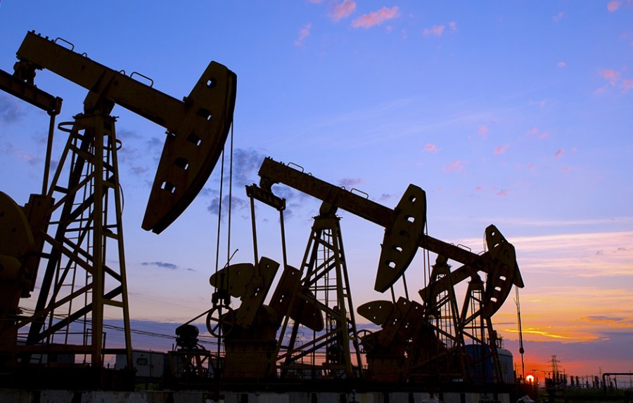 Πτώση στο πετρέλαιο – Στα 46,6 δολ. το WTI, κάτω από 50 δολ. το Brent