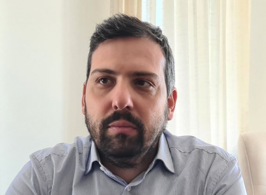 Μπαρδάνης (Ξενοδόχοι Νάξου) στο ΒΝ: «Τα μεγαλύτερα παράπονα από τους επισκέπτες μας, αφορούν τις υποδομές του νησιού»