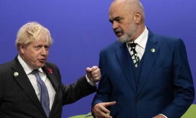 Μυστική συμφωνία Johnson - Rama για την παραμονή των μεταναστών στην Αλβανία