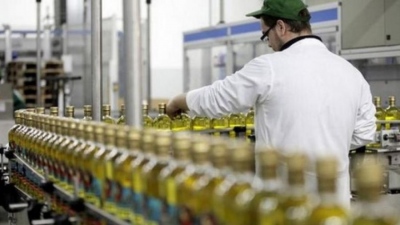 S&P Global: Οριακή βελτίωση για την ελληνική μεταποίηση τον Ιούνιο, στις 51,8 μονάδες